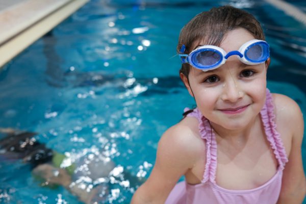 Stage 2 beginners swimming lessons (builds of skills developed in stage 1)
